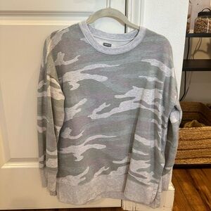 American Eagle Oversized Sweatshirt